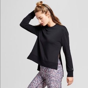 Joy Lab Burgundy Sweatshirt (sofffft!)
